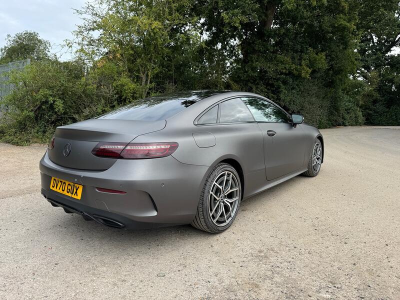 MERCEDES-BENZ E CLASS
