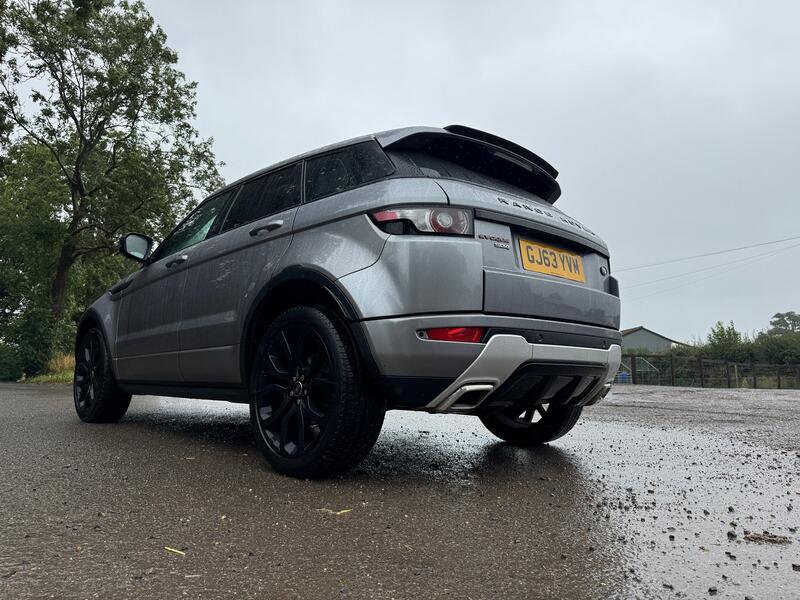 LAND ROVER RANGE ROVER EVOQUE