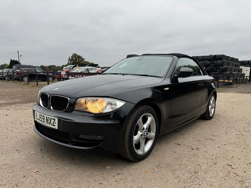 BMW 1 SERIES