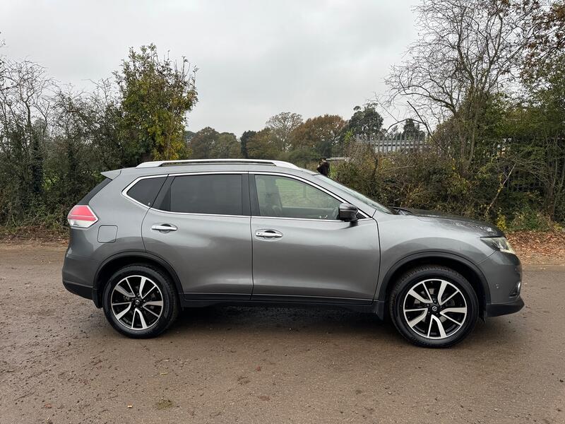 NISSAN X-TRAIL
