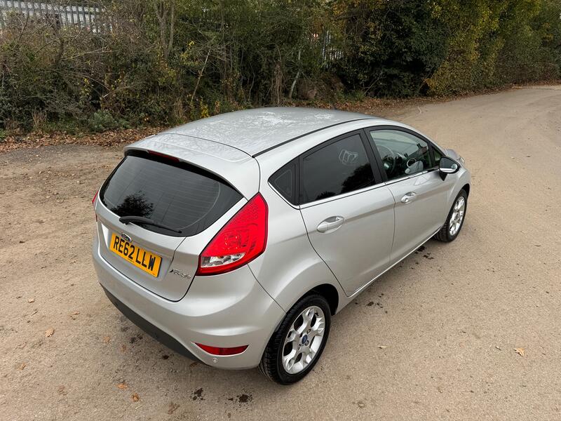 FORD FIESTA