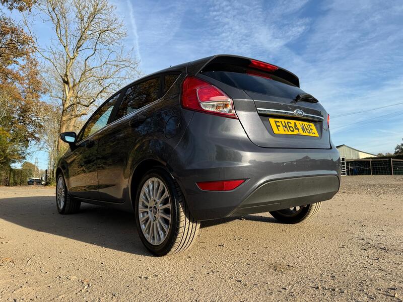 FORD FIESTA