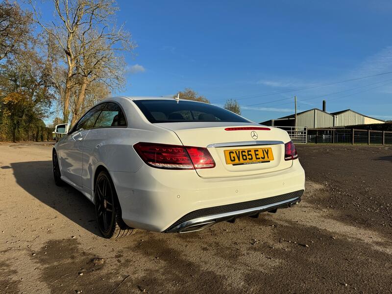 MERCEDES-BENZ E CLASS