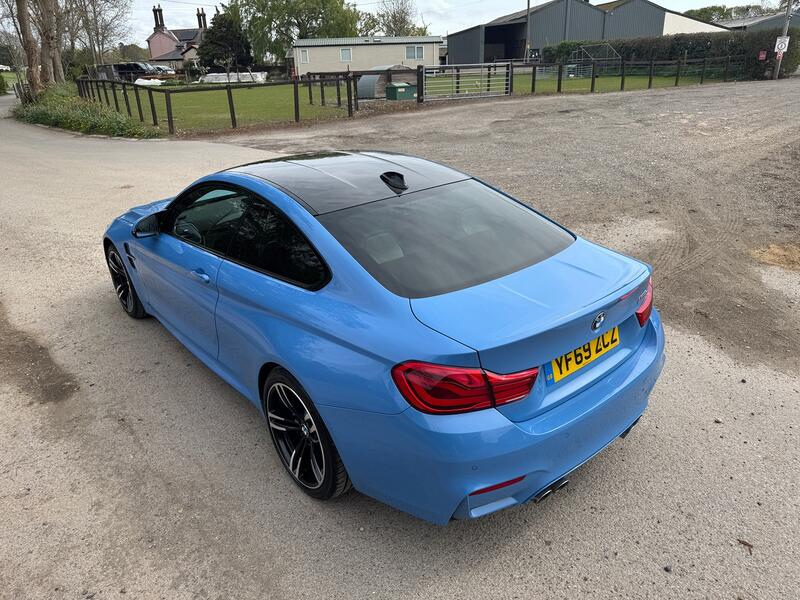 BMW M4