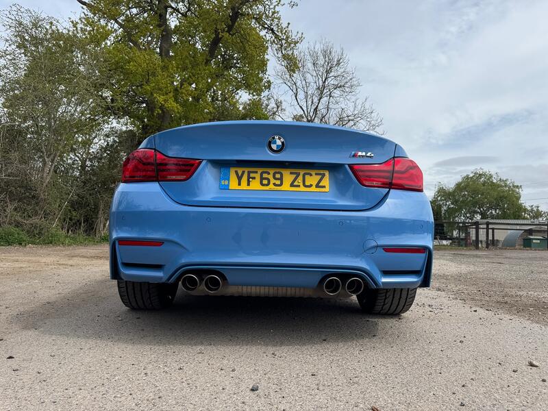 BMW M4